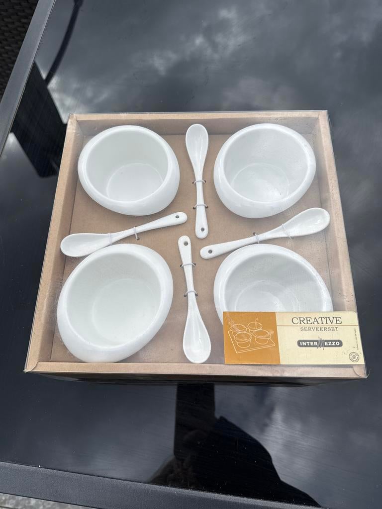 Creative Serveerset Intermezzo - 4 schaaltjes met lepels, Ophalen, Keramiek, Nieuw, Schaal of Schalen