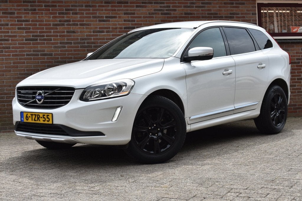 Volvo XC60 2.0 D4 FWD Summum '14 Leder Clima Navi Cruise Inr, Auto's, Volvo, 4 cilinders, 1634 kg, Wit, Bedrijf