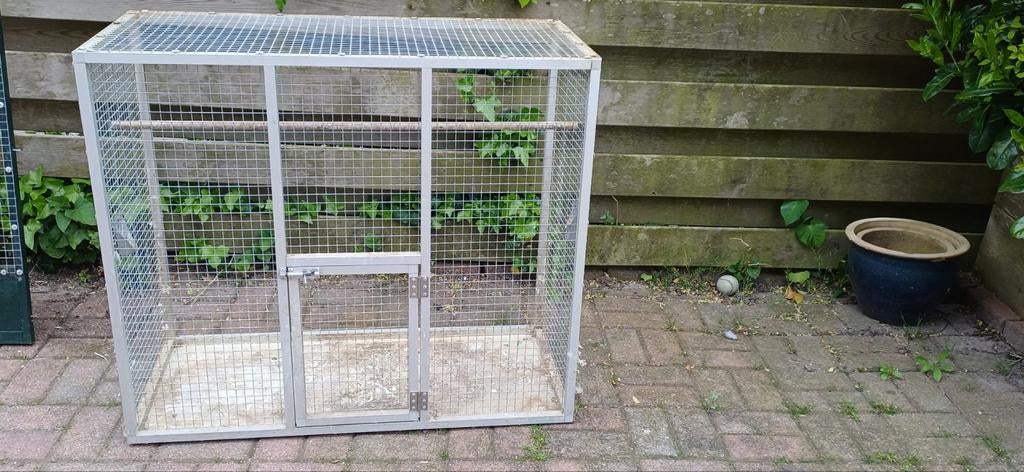 Volière klein., Dieren en Toebehoren, Ophalen, Hout, Volière
