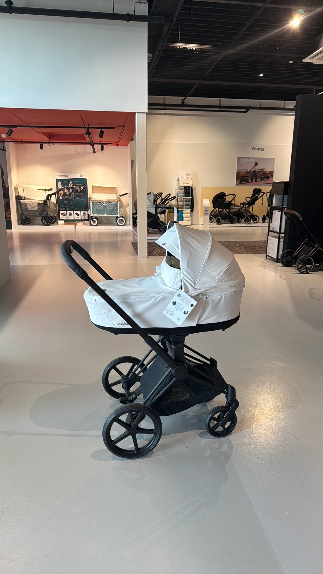 Cybex Priam 4 Off-White NIEUW! Incl garantie, Ophalen of Verzenden, Zo goed als nieuw, Overige merken