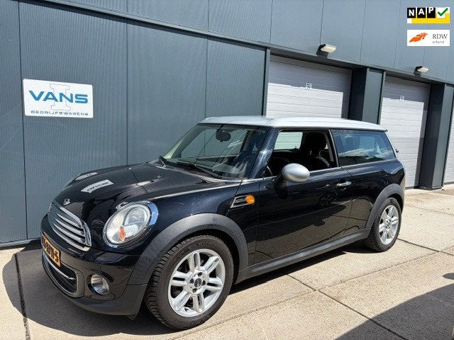 Mini 3-Deurs 1.6 Cooper Business Line NLD auto, Auto's, Voorwielaandrijving, Euro 5, Gebruikt, 4 cilinders