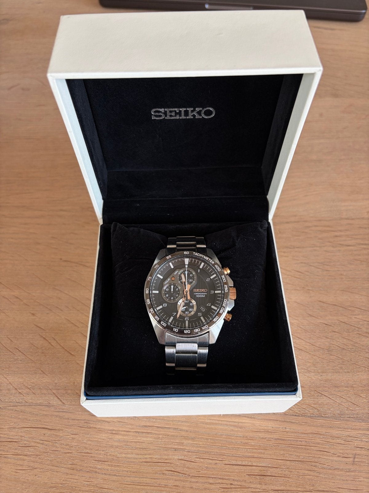 Seiko Chronograaf Herenhorloge - Zo goed als nieuw, Sieraden, Tassen en Uiterlijk, Seiko, Staal, Polshorloge, Ophalen of Verzenden