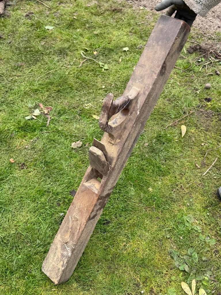 Oude houten reischaaf, Ophalen, Gebruikt
