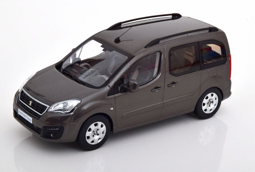 Peugeot Partner '16 Moka Bruin schaal 1/18 NOREV ref. 184894