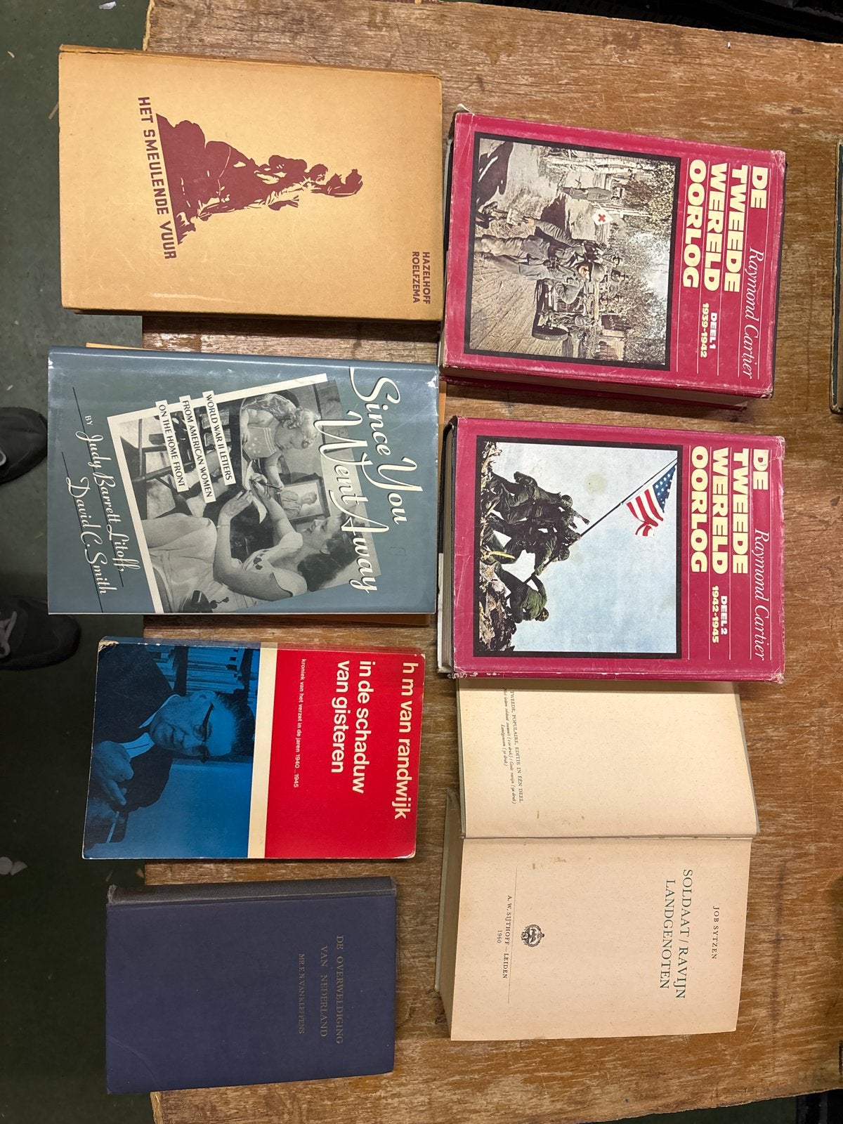 Diverse boeken over Tweede Wereldoorlog en geschiedenis, Ophalen of Verzenden, Tweede Wereldoorlog, Gelezen, Algemeen