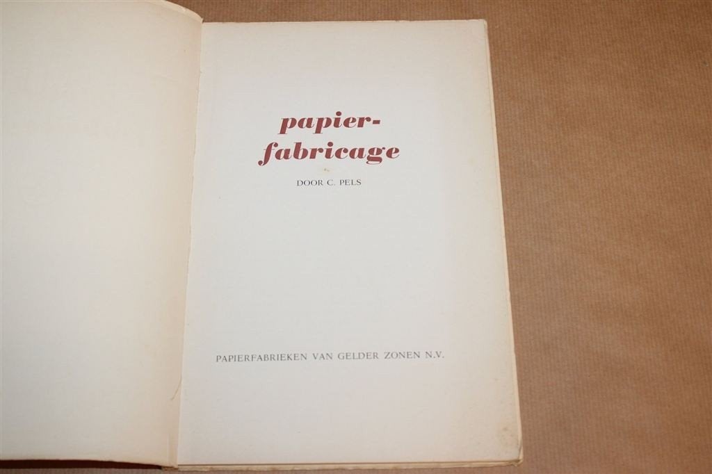 Papierfabricage — Van Gelder Zonen, Papiermakerij & Techniek, Ophalen of Verzenden, Gelezen, Bouwkunde