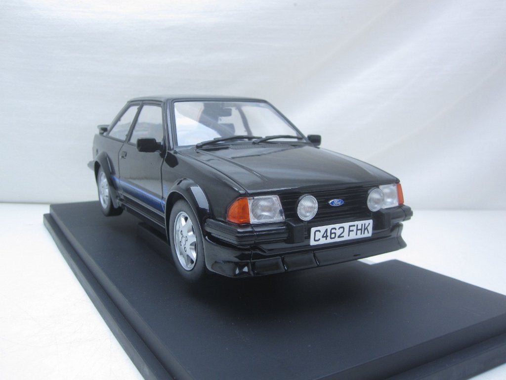 Ford Escort Mk3 RS Turbo 1985 1:18 MCG, Ophalen of Verzenden, Nieuw, Auto, Overige merken