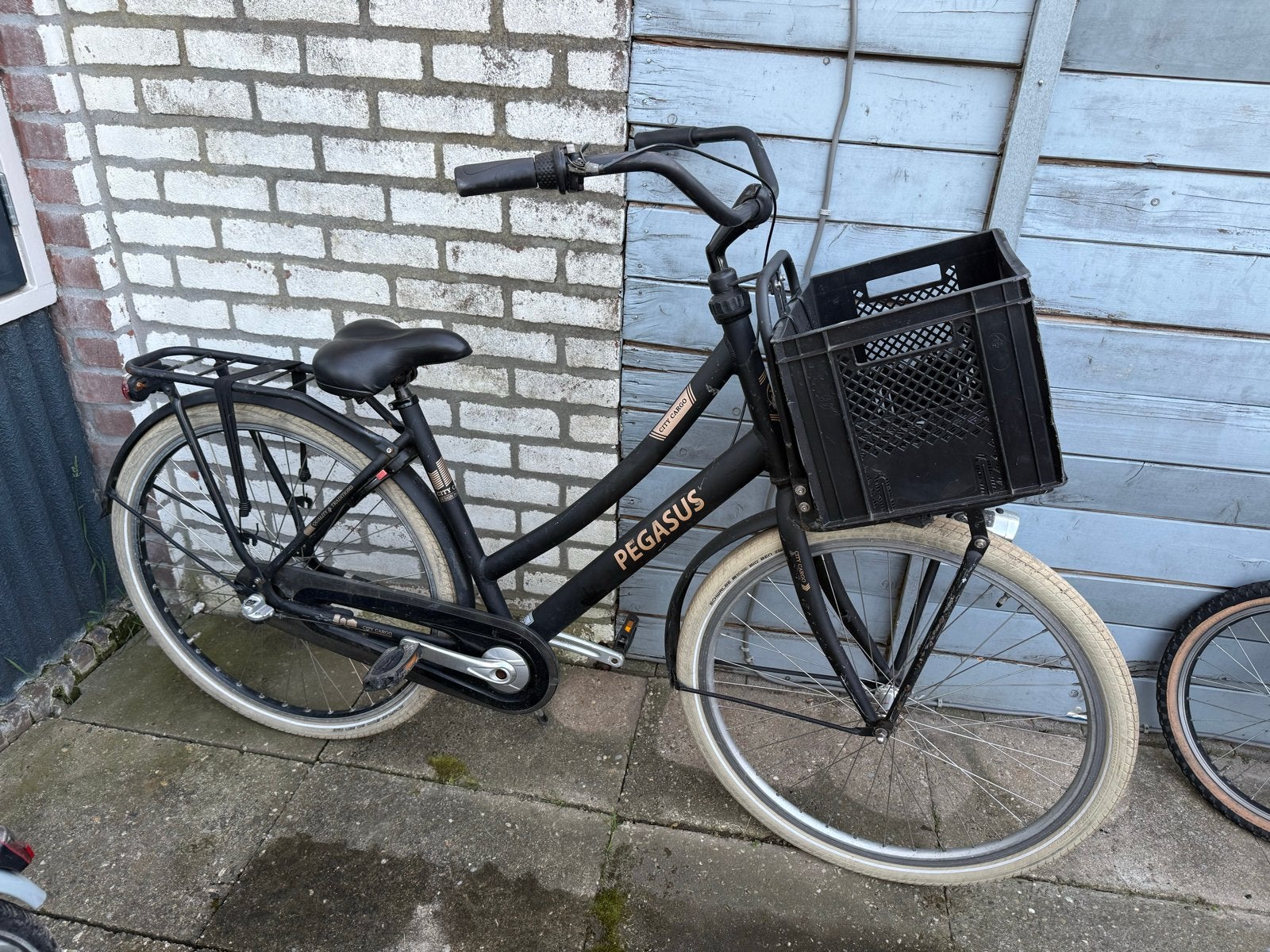 Pegasus City Cargo fiets 28 inch met voordrager en mand, Fietsen en Brommers, Fietsen | Dames | Damesfietsen, Terugtraprem, Gebruikt