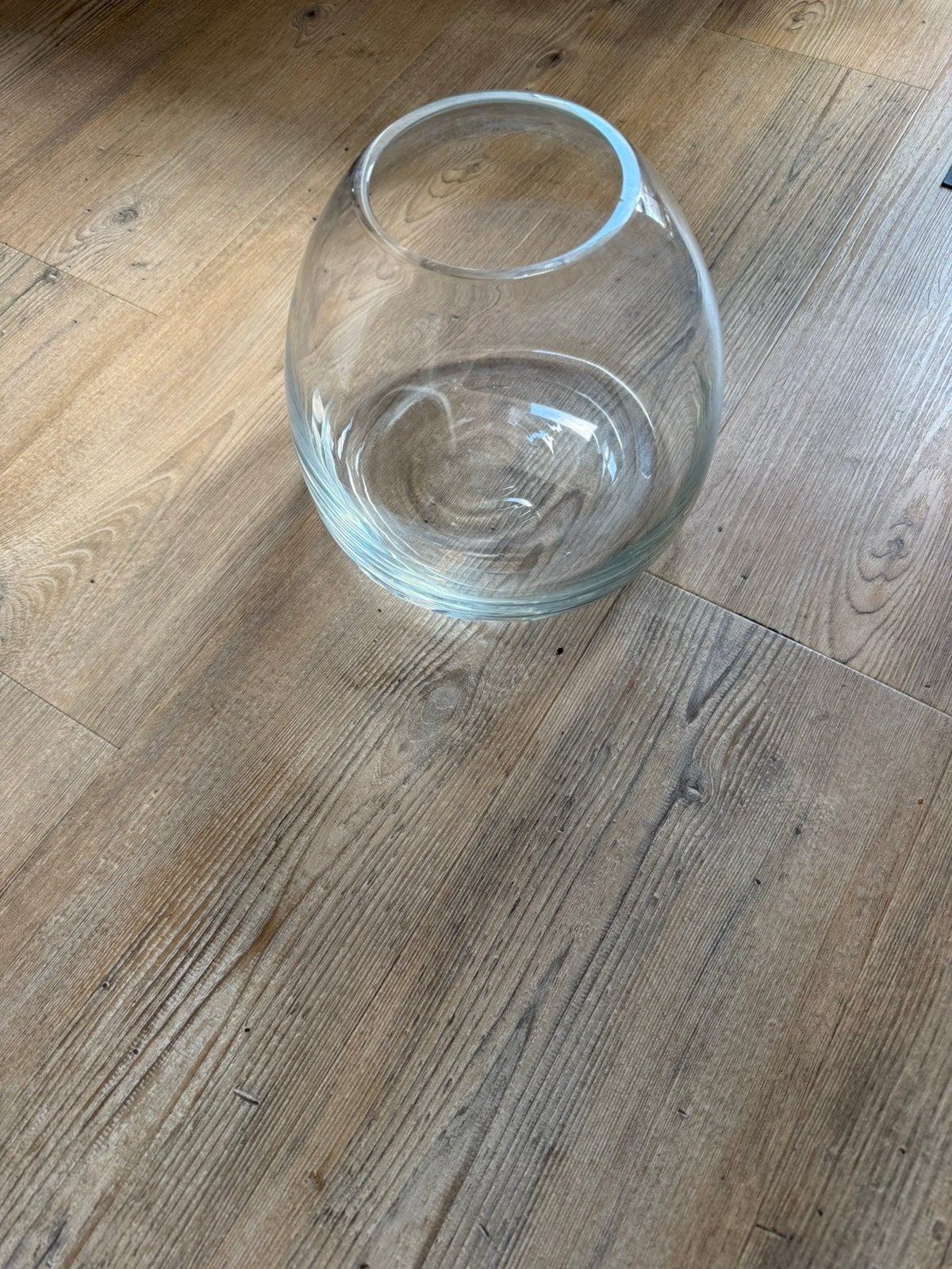 Mooie  vaas, Glas, Ophalen, Gebruikt