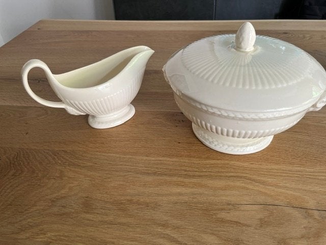 Wedgewood Edme, Ophalen