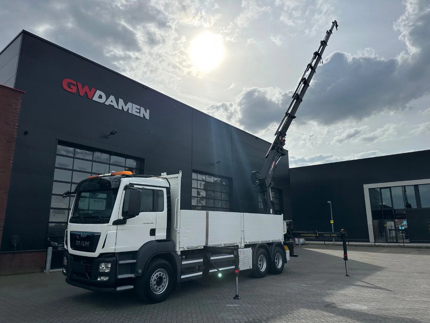 MAN TGS 26.480 6x4 HIAB 377-8 , winch Euro 6 (bj 2015), Achterwielaandrijving, Xenon verlichting, Euro 6, MAN