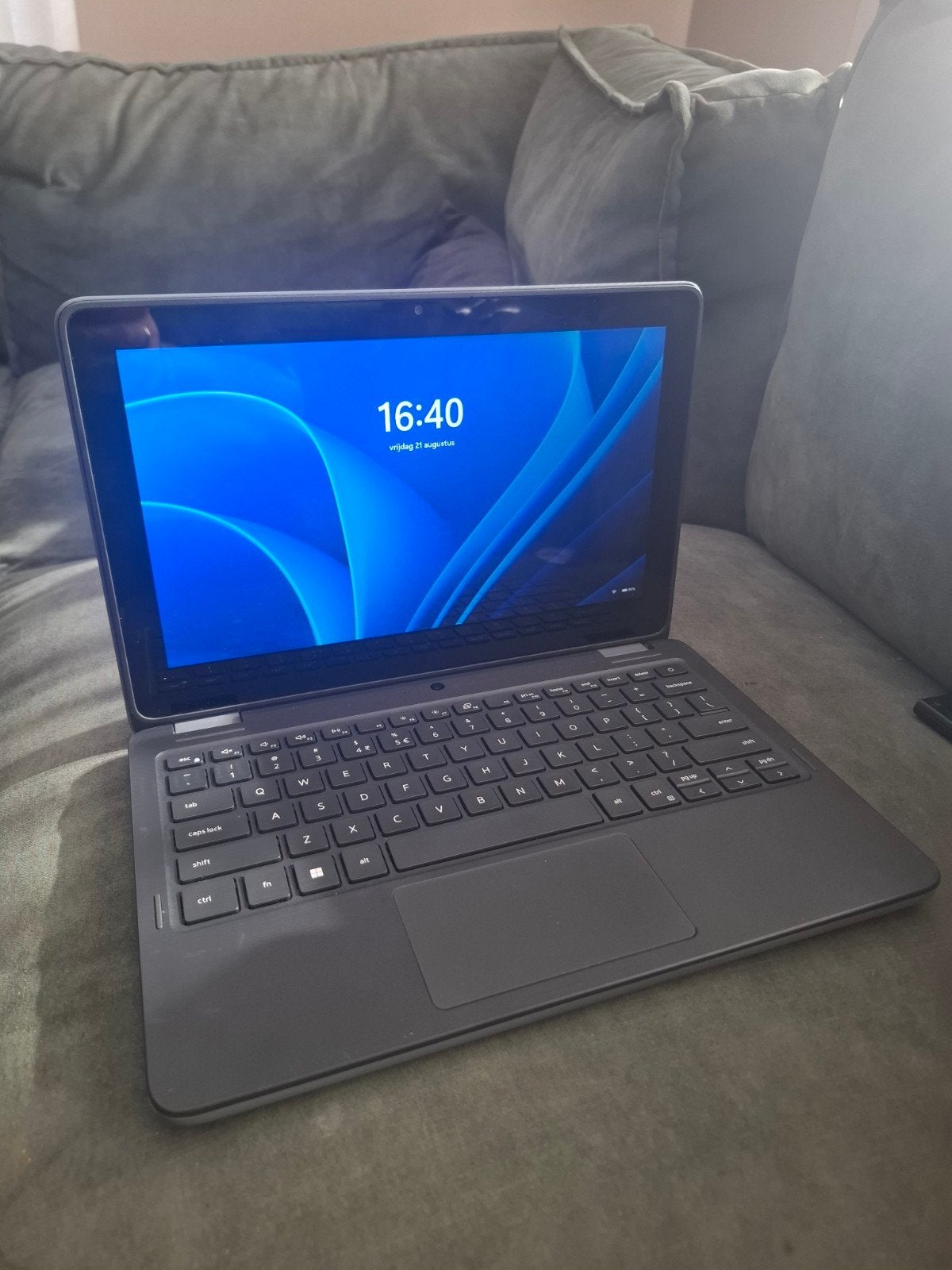 Dell laptop met touchscreen, Computers en Software, Windows Laptops, Gebruikt, 2 tot 3 Ghz, Met touchscreen, Ophalen of Verzenden