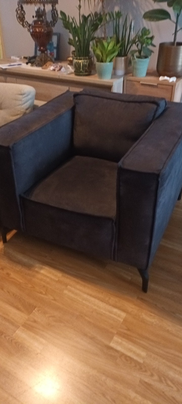 Comfortabele donkergrijze fauteuil, Zwart, Ophalen of Verzenden, Zo goed als nieuw, Eén