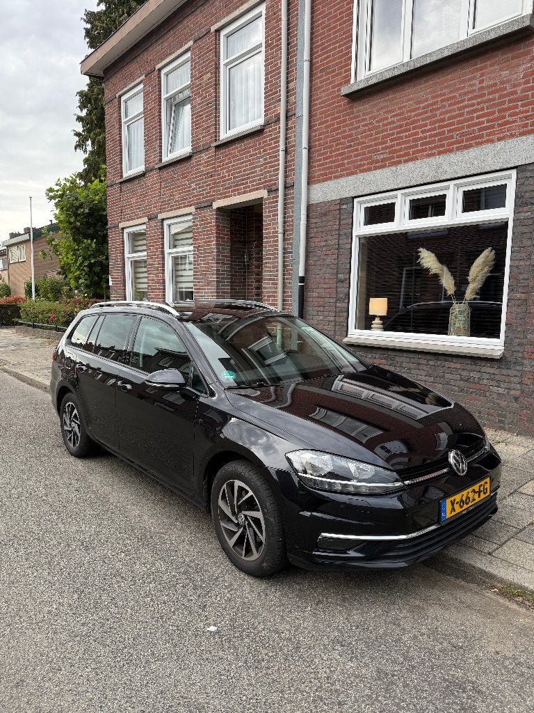 Volkswagen Golf Variant 1.5 TSI 150pk 2018 Zwart, Auto's, Volkswagen, Voorwielaandrijving, 1498 cc, 4 cilinders, Zwart