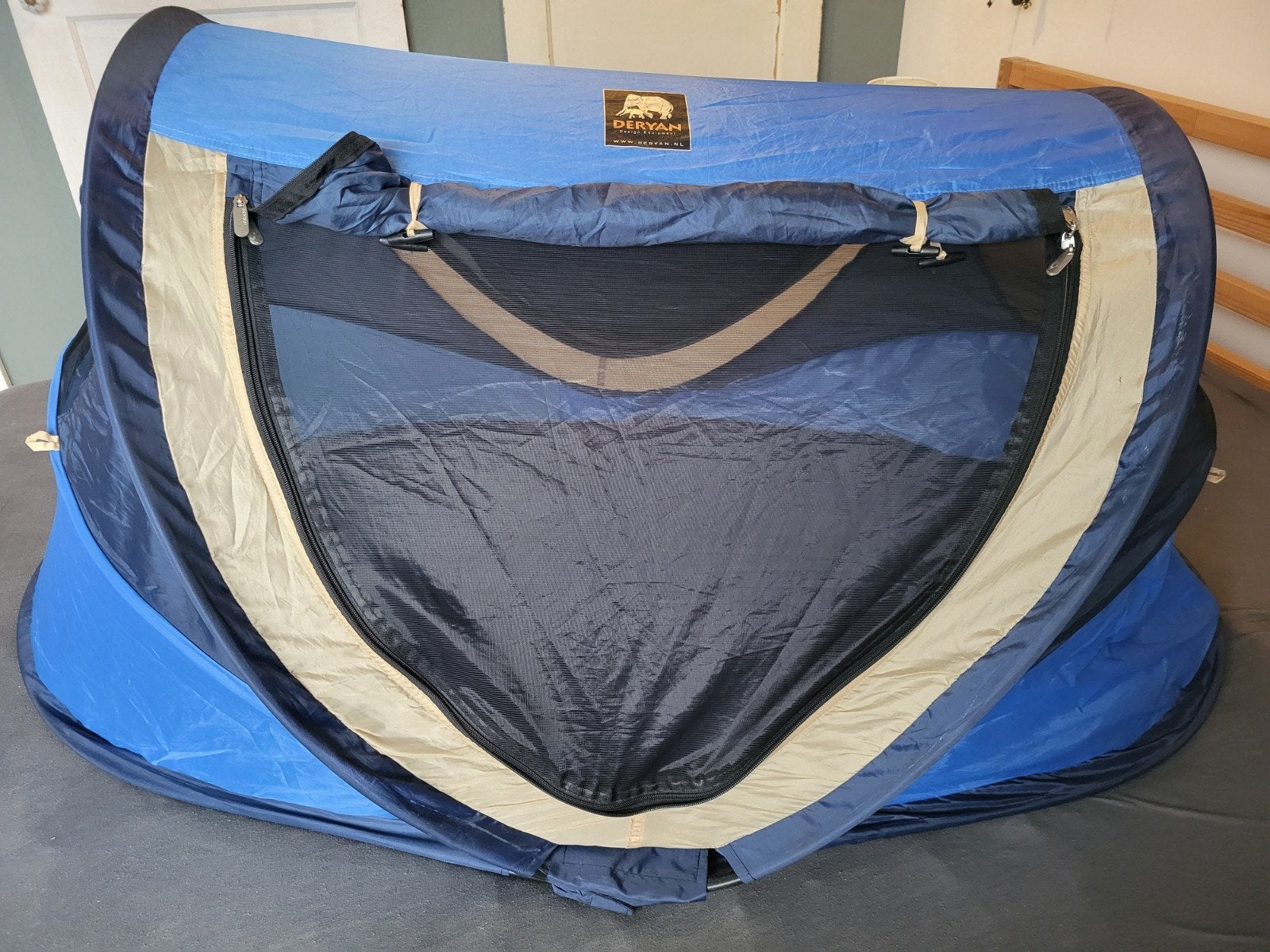 Deryan peuterbed/reisbed inclusief matras, Ophalen, Gebruikt, Reisbedje