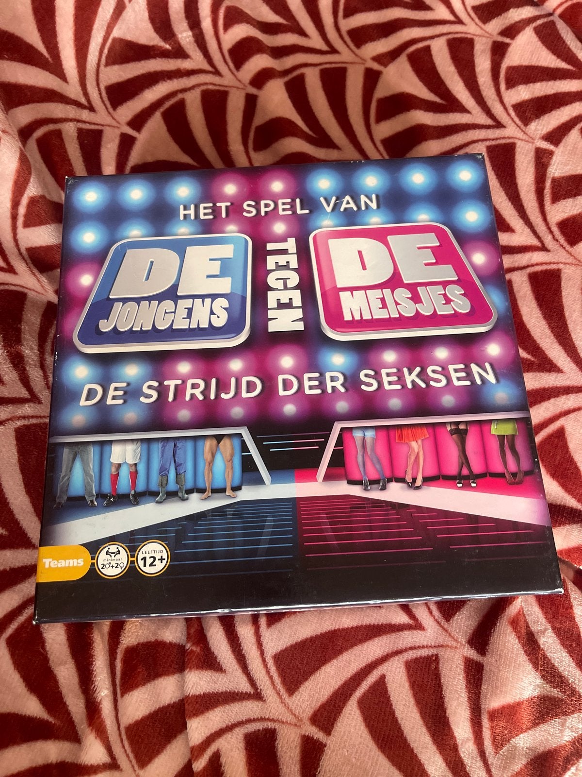Spel De Jongens Tegen De Meisjes - De Strijd Der Seksen, Hobby en Vrije tijd, Gezelschapsspellen | Bordspellen, Vijf spelers of meer