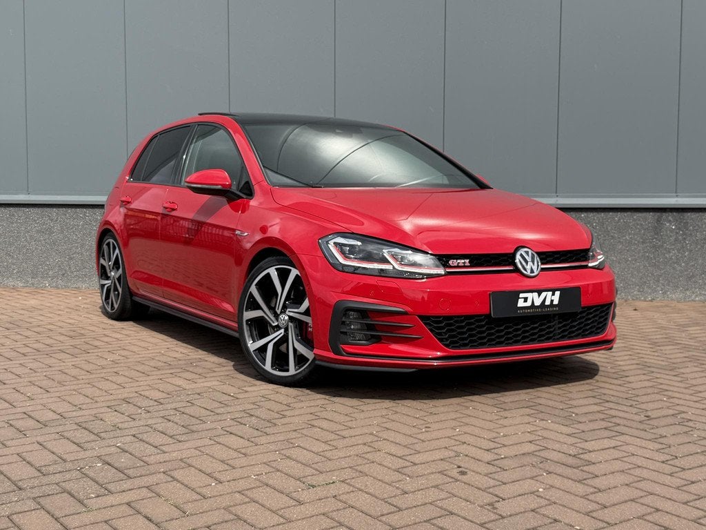 Volkswagen Golf 2.0 TSI GTI Performance PANO | DCC | DYN | K, Automatische klimaatregeling, Gebruikt, 4 cilinders, 1984 cc