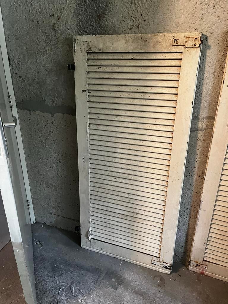 Landelijke luiken - 2 stuks, Doe-het-zelf en Verbouw, Deuren en Horren, Ophalen, Gebruikt, Overige typen, Minder dan 200 cm