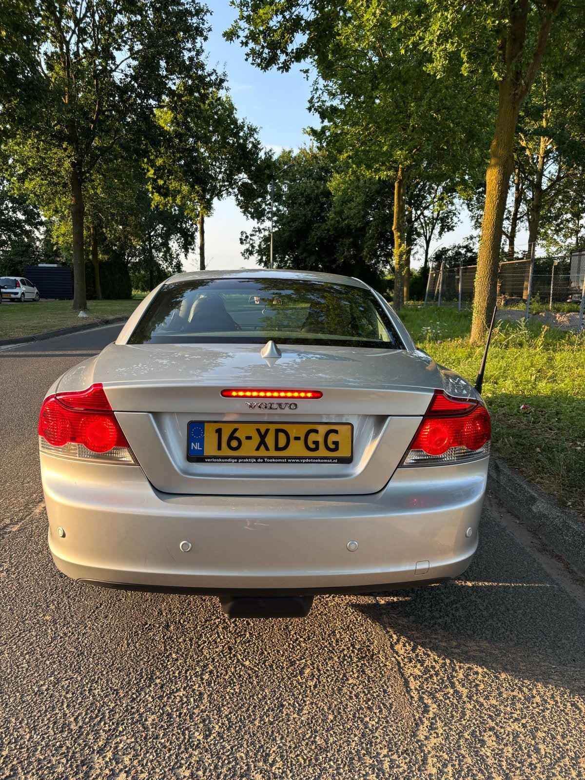 Volvo C70 2.4 170PK Geartronic 2007 Grijs, C70, Cabriolet, 4 stoelen, 2435 cc