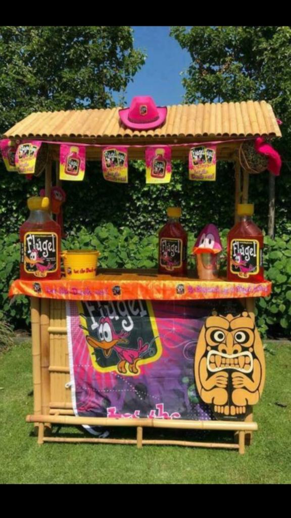 Mooie Flugel bamboe bar te huur € 80,- incl decoratie hureb, Ophalen, Zo goed als nieuw, Verjaardag