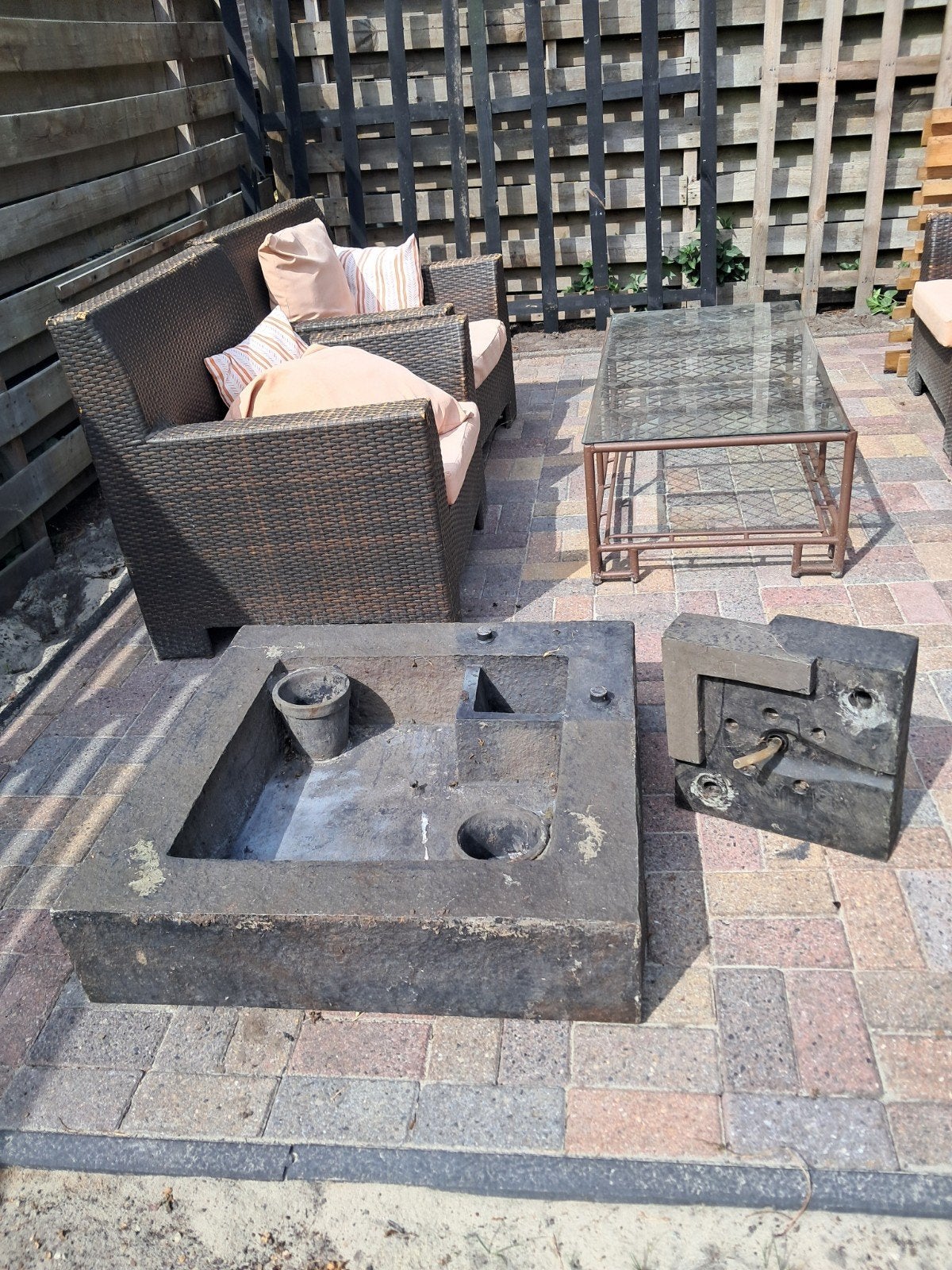 Hard polyester vijvertje 80x80cm met planten- en pompdeel, Tuin en Terras, Vijvers, Ophalen of Verzenden, Gebruikt