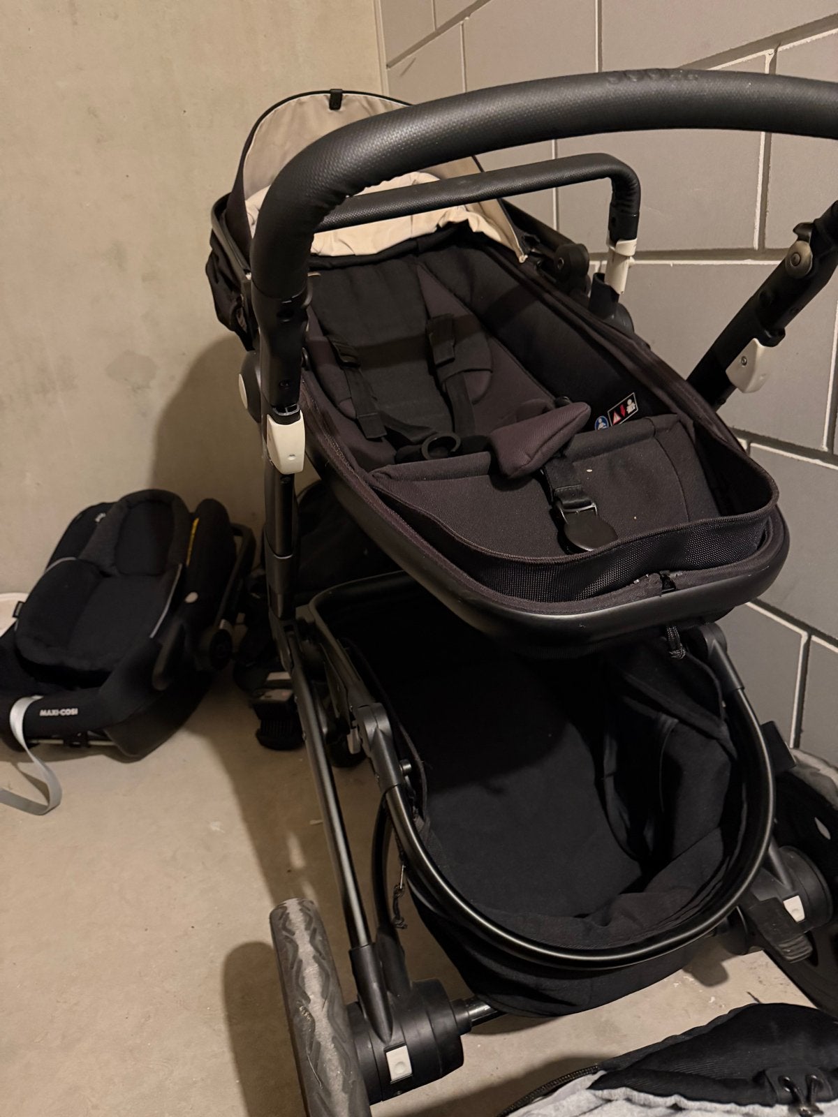 Joolz kinderwagen met Maxi-Cosi autostoel en reiswieg, Kinderen en Baby's, Kinderwagens en Combinaties, Ophalen of Verzenden, Gebruikt