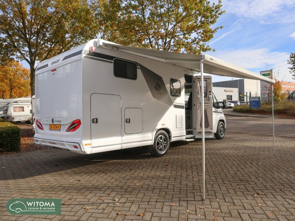 Caravans And Camping Knaus