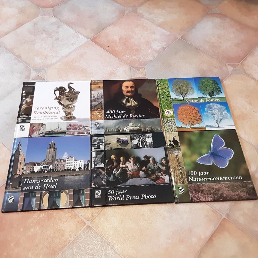 THEMA boeken voor 5 euro  per stuk  .zonder zegels, Postzegels en Munten, Postzegels | Toebehoren, Verzamelalbum, Ophalen of Verzenden