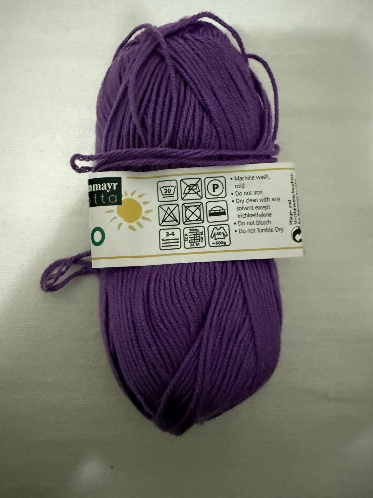 Paarse wollen bolletjes - Schachenmayr nomotta Micro, Ophalen, Nieuw, Breien of Haken, Wol of Garen