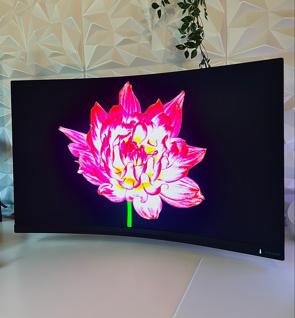 Philips Evnia 32” Curved Gaming Monitor - 1440p 240hz, Computers en Software, VA, Minder dan 1 ms, Zo goed als nieuw, HDMI