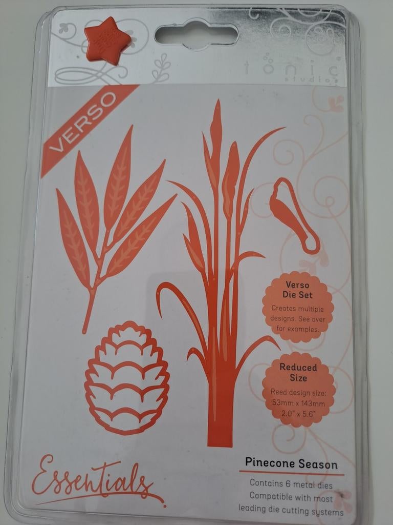 Nieuwe set snijmallen van Tonic studio's Pinecone season, Ophalen of Verzenden, Nieuw, Natuur, Pons of Mal