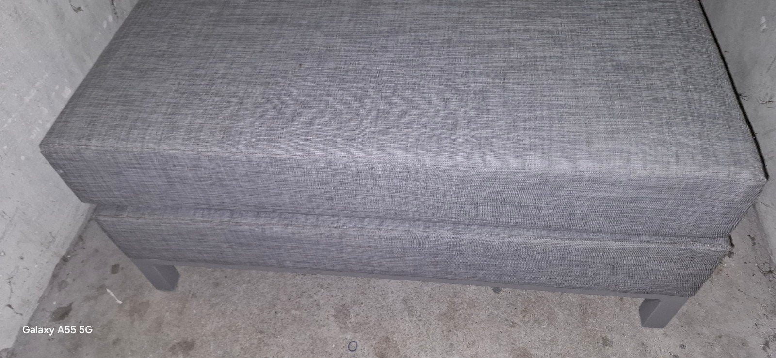Mooie lounge bank voor buiten en binnen
In zeer goede staat, Ophalen, Zo goed als nieuw, Vierkant, 75 tot 100 cm