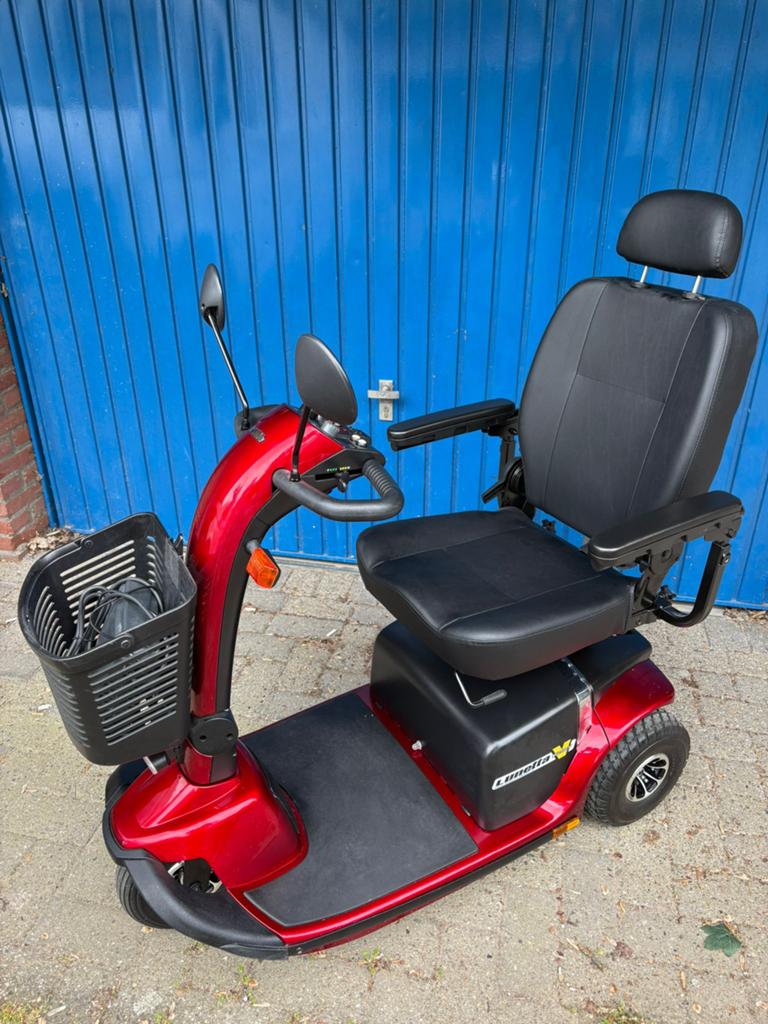 Scootmobiel lunetta incl NIEUWE accu’s, Diversen, Brommobielen en Scootmobielen, Ophalen of Verzenden, Zo goed als nieuw, Pride