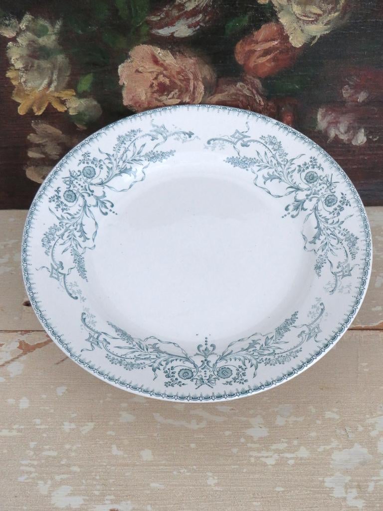 Antieke koekjesschaal/ Tazza - Boch Frères (BF) “Rubis”, Ophalen of Verzenden