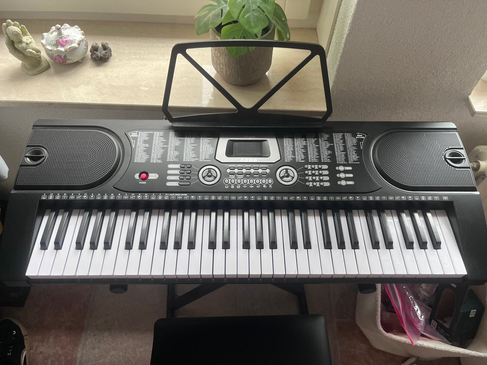 Keyboard set (elektronisch), 61 toetsen, Zo goed als nieuw, Met standaard, Ophalen