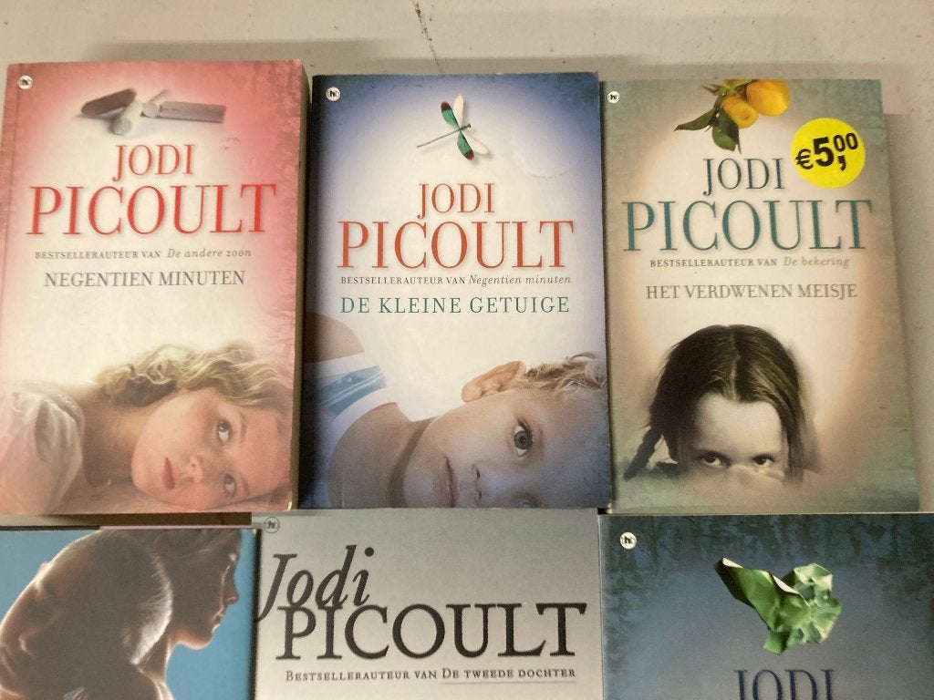 T.K. nog 7 boeken van Jodi Picoult Zie actuele lijst, Ophalen of Verzenden, Gelezen, Jodi Picoult, Wereld overig