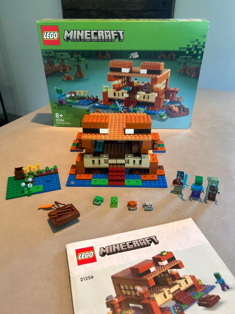 Lego Minecraft The Frog House | 21256 | Compleet, Ophalen of Verzenden, Zo goed als nieuw