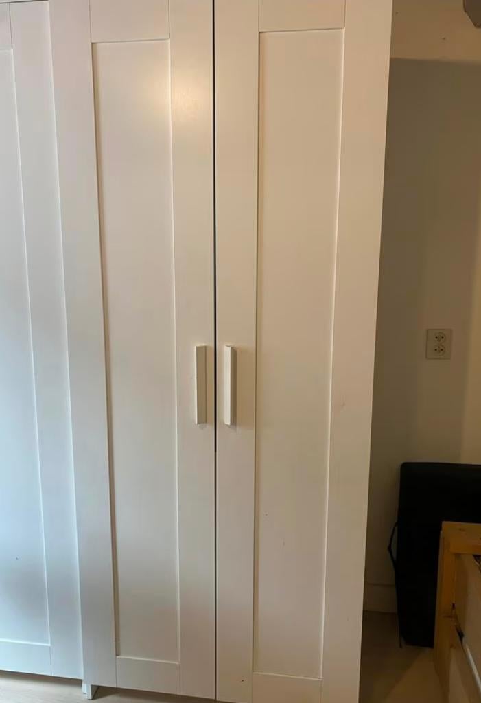 2x Brimnes kledingkast 2 doors wardrobe Ikea wit, Huis en Inrichting, Kasten | Kledingkasten, Ophalen, 100 tot 150 cm, Zo goed als nieuw