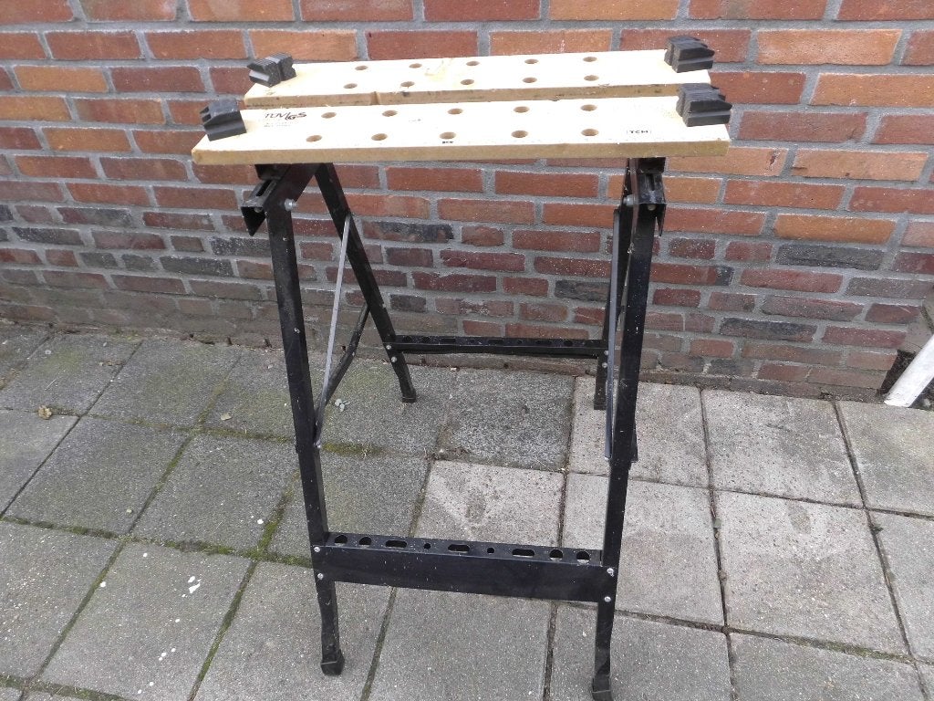 Samenklapbare mobiele werkbank/  hoge workmate ., Doe-het-zelf en Verbouw, Ophalen, Zo goed als nieuw, Minder dan 70 cm, Inklapbaar