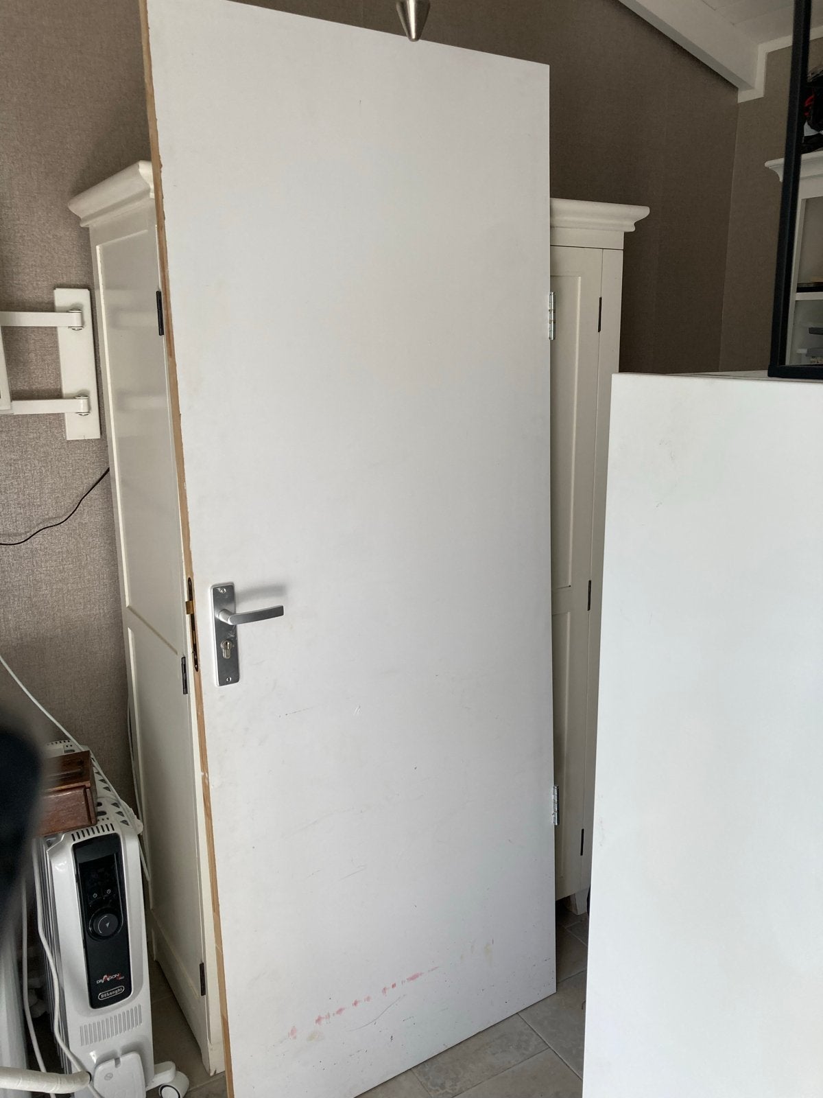 Witte binnendeur met beslag, 210x83 cm, Doe-het-zelf en Verbouw, Ophalen, Gebruikt, 80 tot 100 cm, Binnendeur