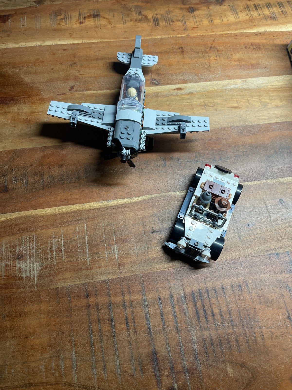 Lego Indiana Jones Vliegtuig en Auto met Figuren, Ophalen of Verzenden, Gebruikt, Overige merken