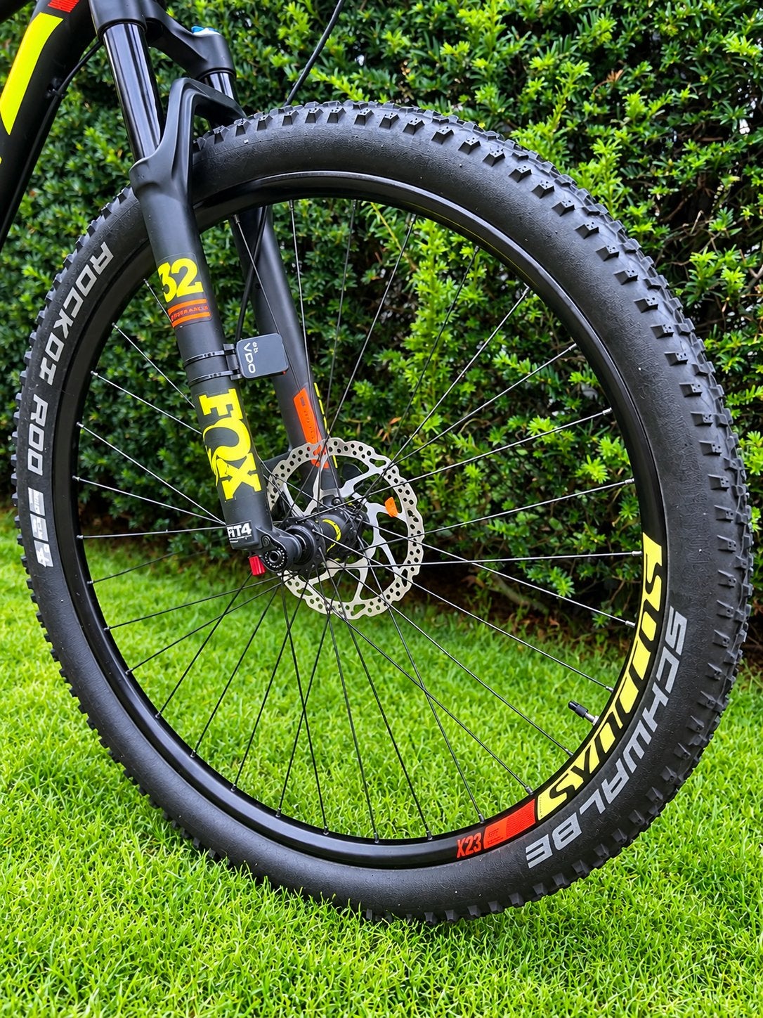 Foto 8 van SCOTT Scale 930 Carbon 29 inch | Nieuwprijs €2.100 | Maat L
