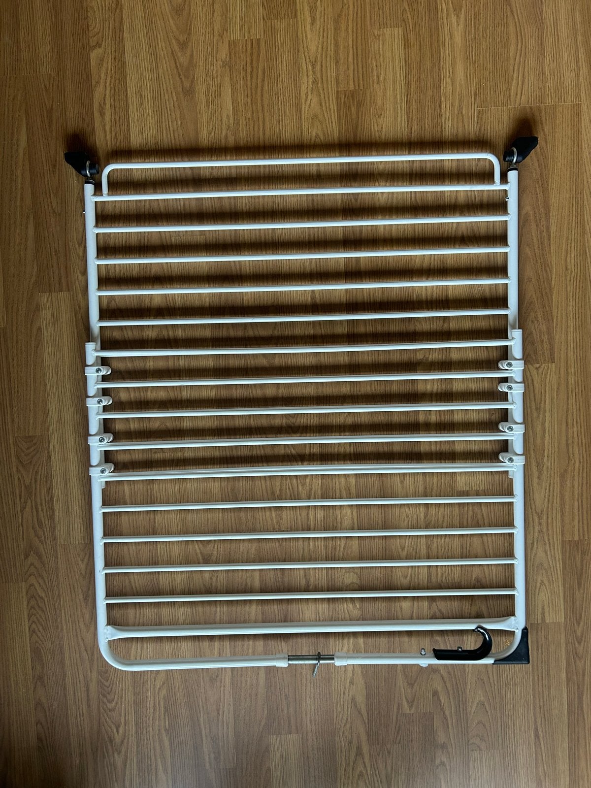 Uitschuifbaar metalen veiligheidshekje (wit), Gebruikt, 100 tot 115 cm, Ophalen of Verzenden, Metaal of IJzer