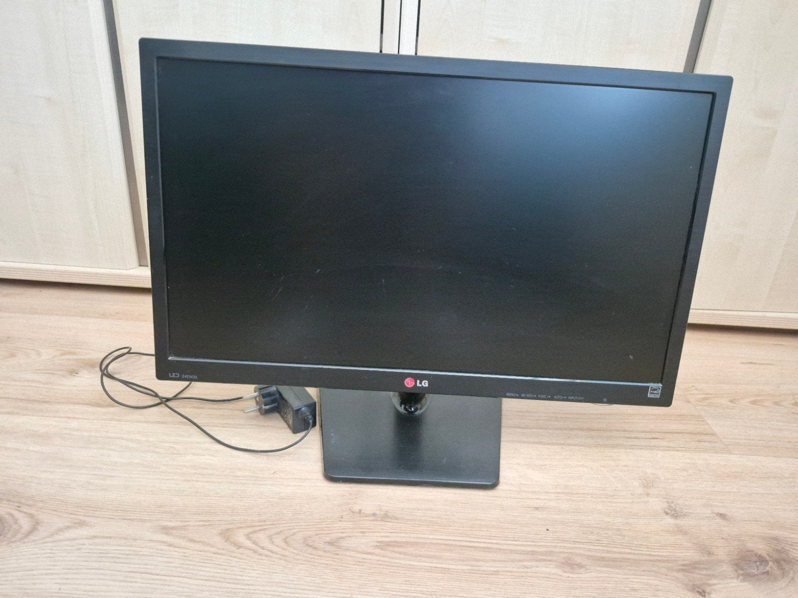 LG 24EN33S 24" Full HD LED Monitor, Ophalen, Gebruikt, 3 tot 5 ms, Full HD