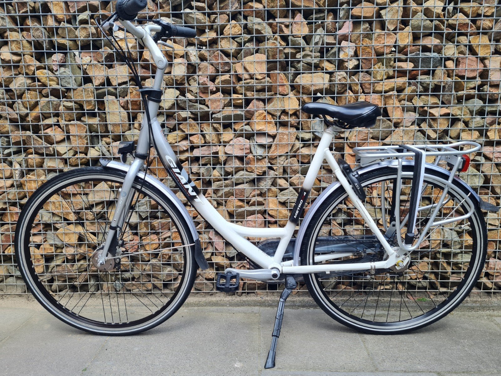 Nette 28" Giant Metro damesfiets 3 versn (55 cm) nagekeken, Ophalen, Versnellingen, Giant, Trommelrem