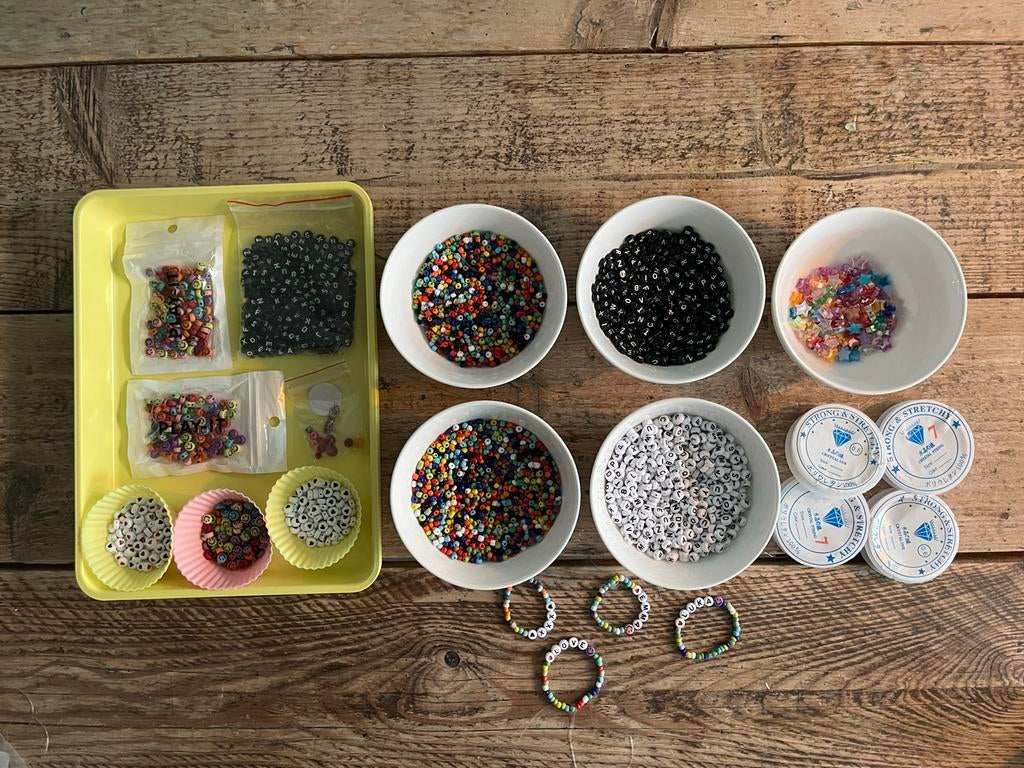 1000+ kralenpakket – Letters / smileys / hartjes / sterren, Ophalen of Verzenden, Nieuw, Kraal