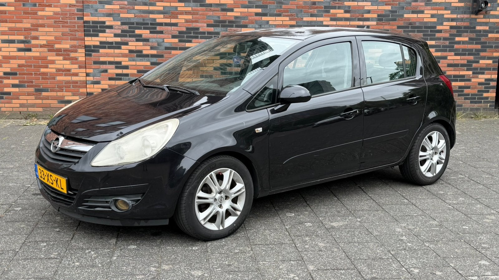 Opel Corsa 1.2-16V Enjoy AIRCO, Voorwielaandrijving, Euro 5, Stof, Zwart
