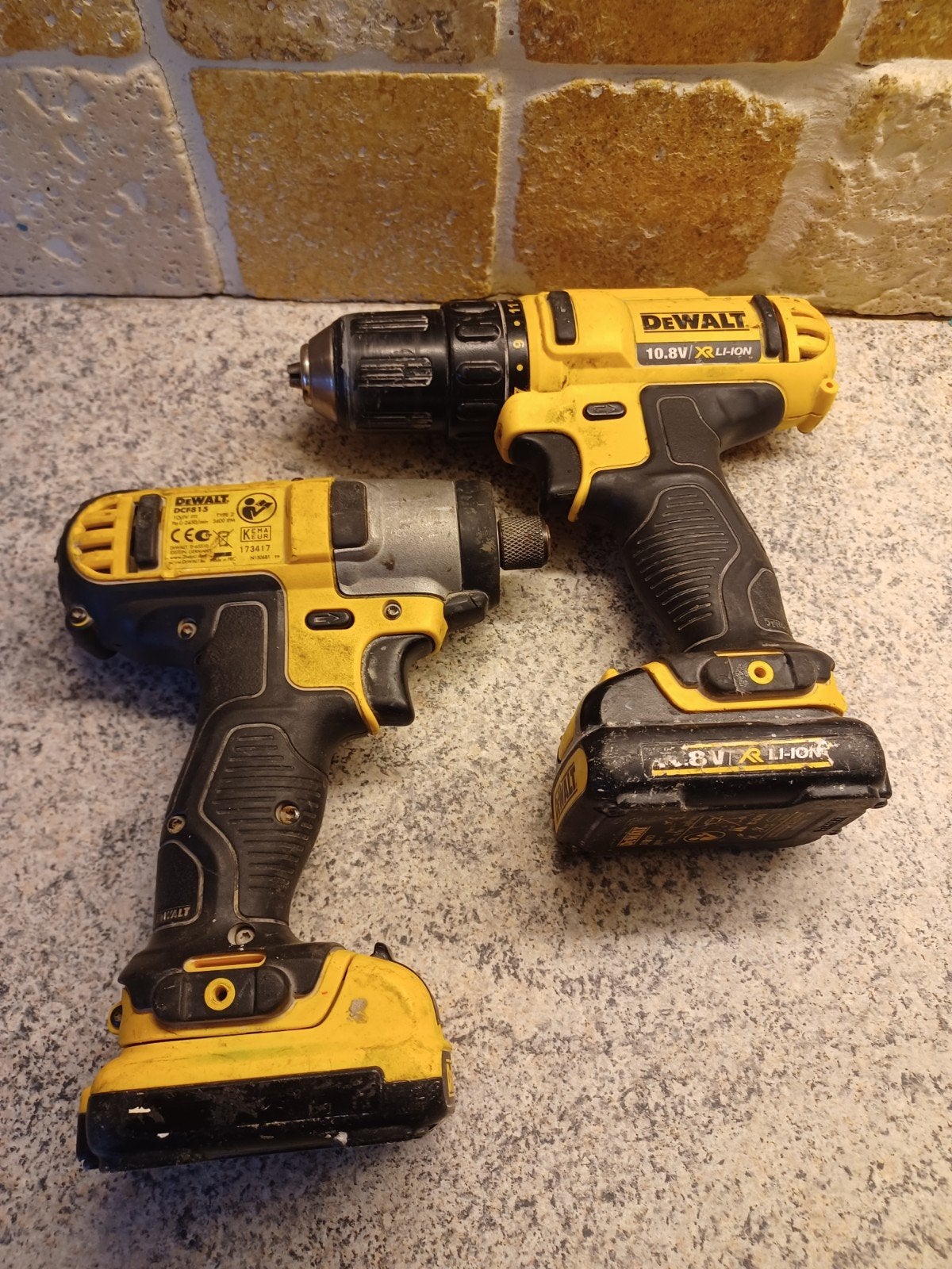 DeWalt Boor- en Schroefmachine Set (2 stuks), Gebruikt, Variabele snelheid, Ophalen of Verzenden, Boor- en Schroefmachine