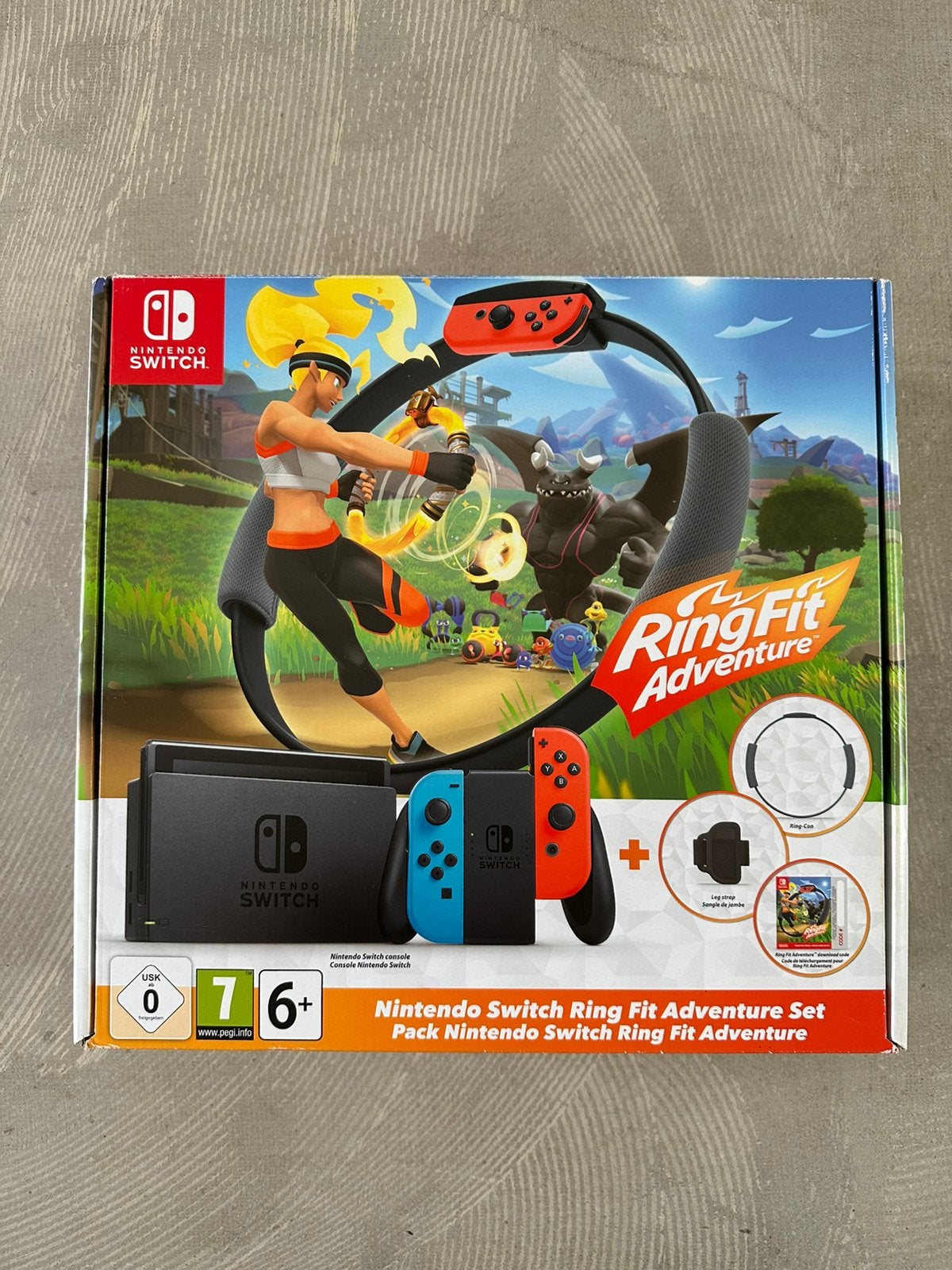 Nintendo Switch Console PLUS Ring Fit Adventure, Spelcomputers en Games, Spelcomputers | Nintendo Switch, Ophalen of Verzenden