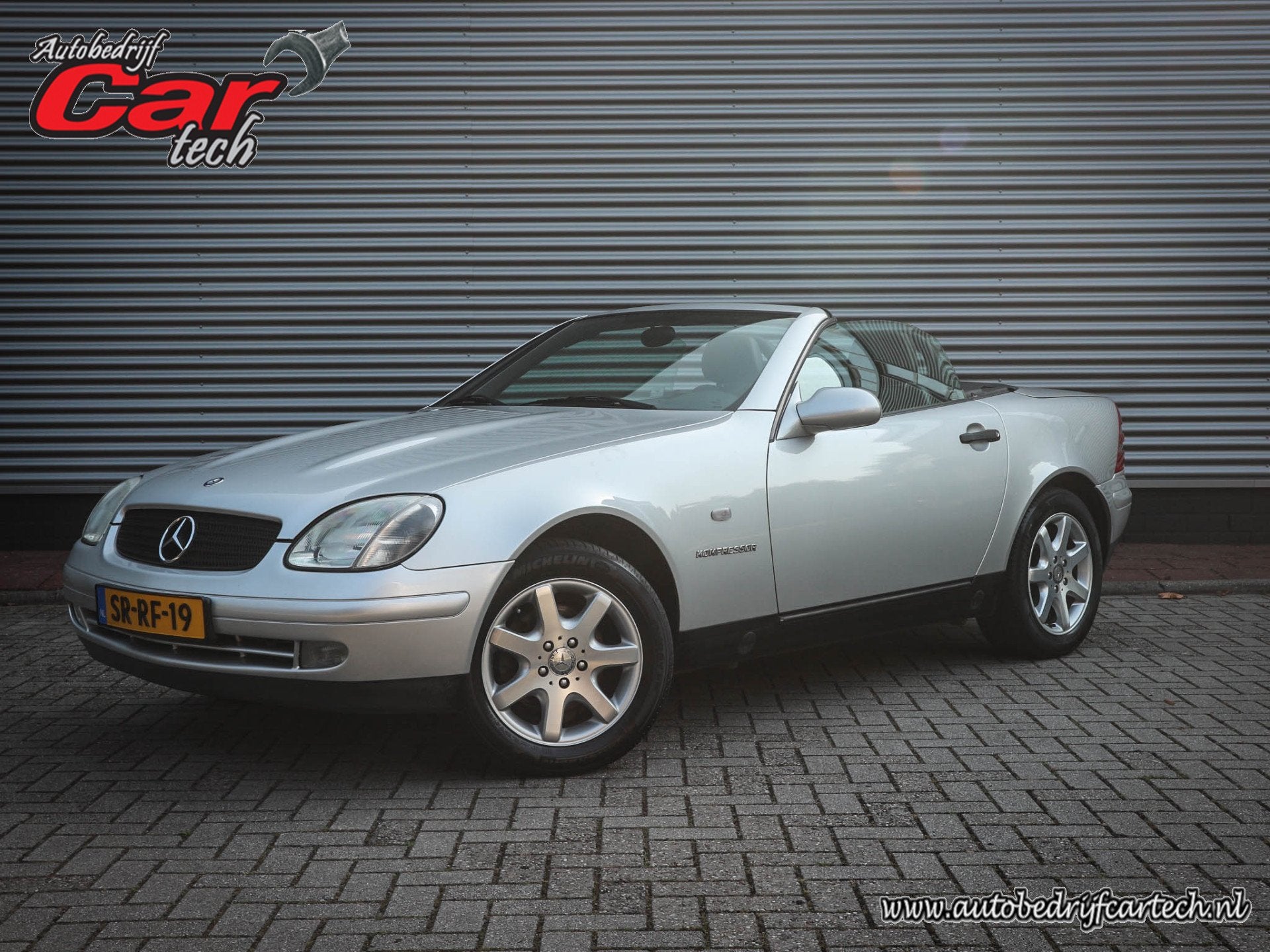 Mercedes-Benz SLK 230 K. Airco | Audio | Leer | Lichtmetaal, Auto's, Achterwielaandrijving, 194 pk, Cabriolet, Handgeschakeld